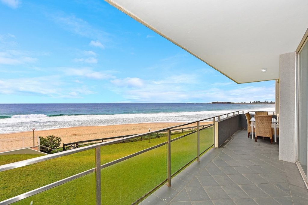 Tides Apartment, Narrabeen - Pure Locations - Location Hire