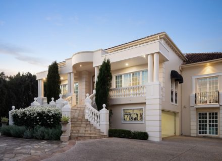 Summer Villa, Pullenvale 19