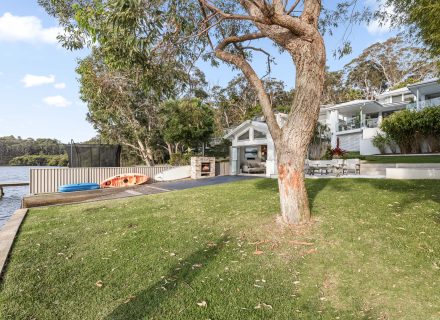 Waterfront Oasis, Caringbah South